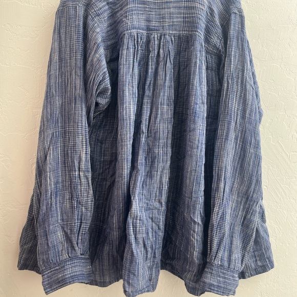 Injiri Button down - Picture 2 of 3